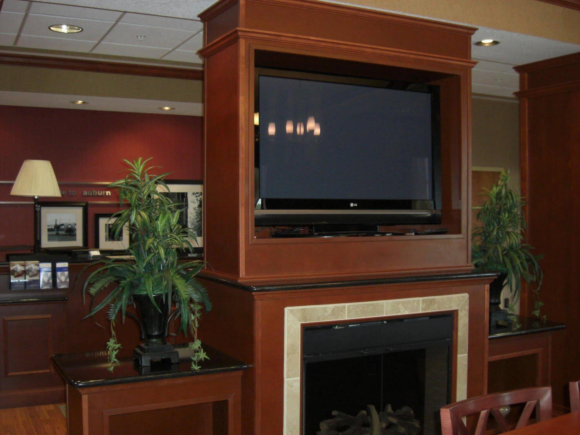 Hampton Inn Auburn Dış mekan fotoğraf